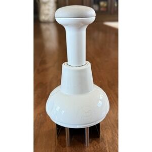 Pampered Chef Food Chopper Replacement Part Rotating Blades/Handle Part Only